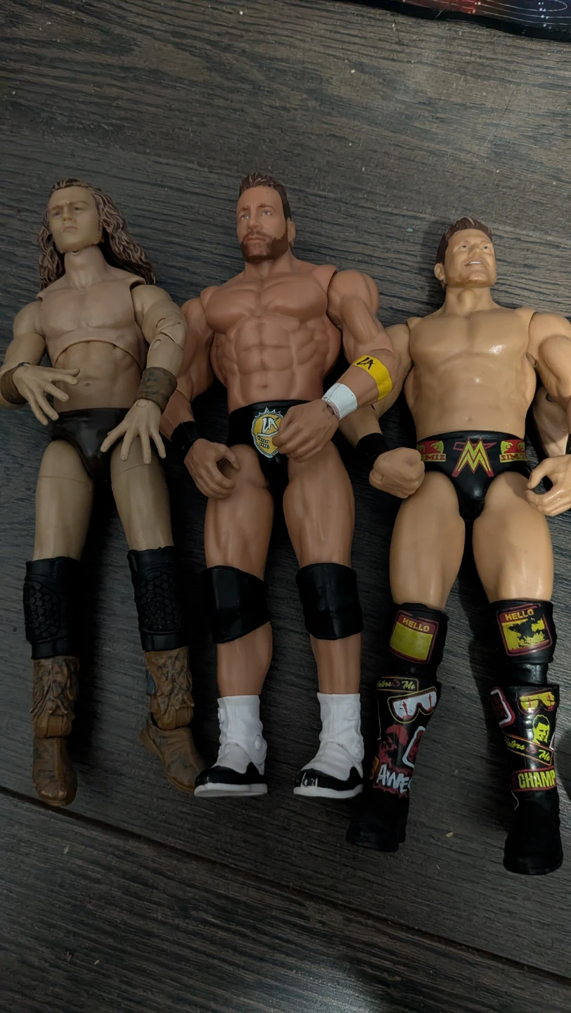 WWE Wrestling Action Figures - Read description - photo 2