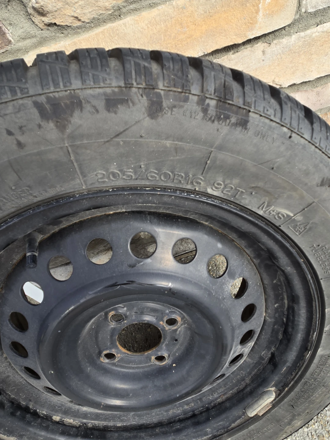 Winter Tires 205/60R16 92T M+S - photo 2