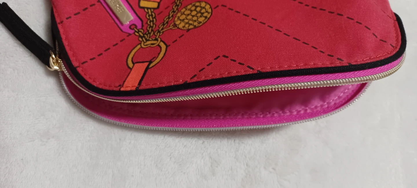 Estee Lauder Red Quilted Cosmetic Bag Pouch - photo 4