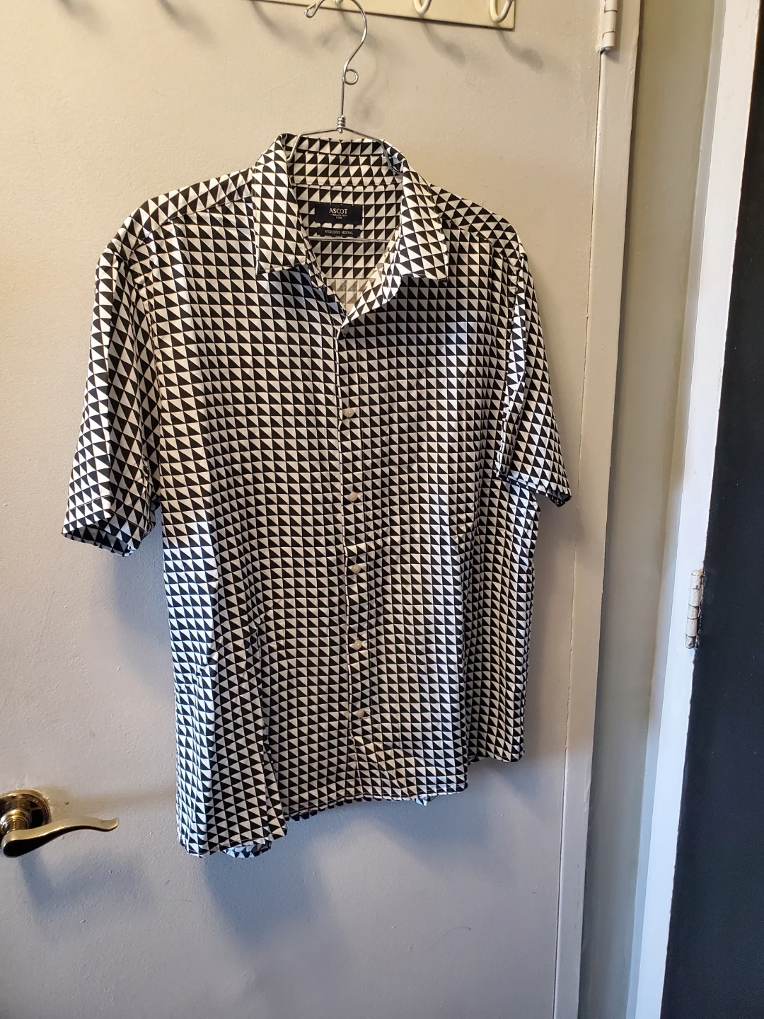 Men's/ Boys Ascot Relaxed Fit Shirt Size L New
