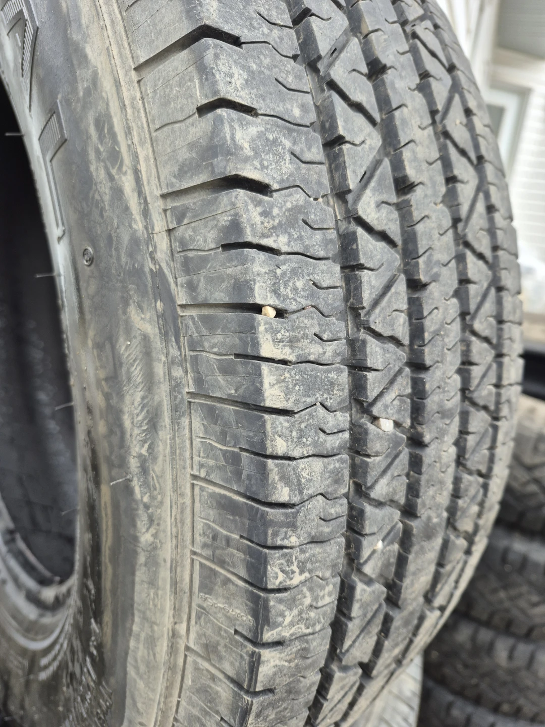 LT225/75R16 six Tires for sale - photo 3