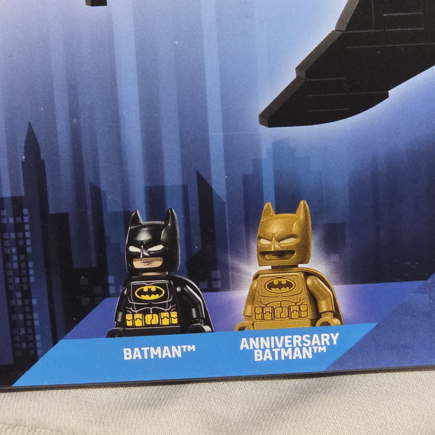 LEGO Batman 1989 Bat-Signal 76240 - photo 2