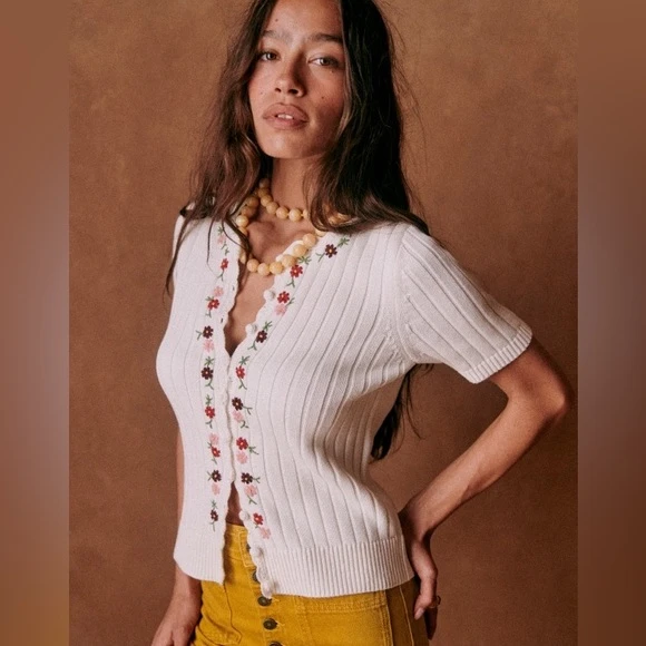 Sezane White Embroidered Floral Knit Cardigan - photo 3