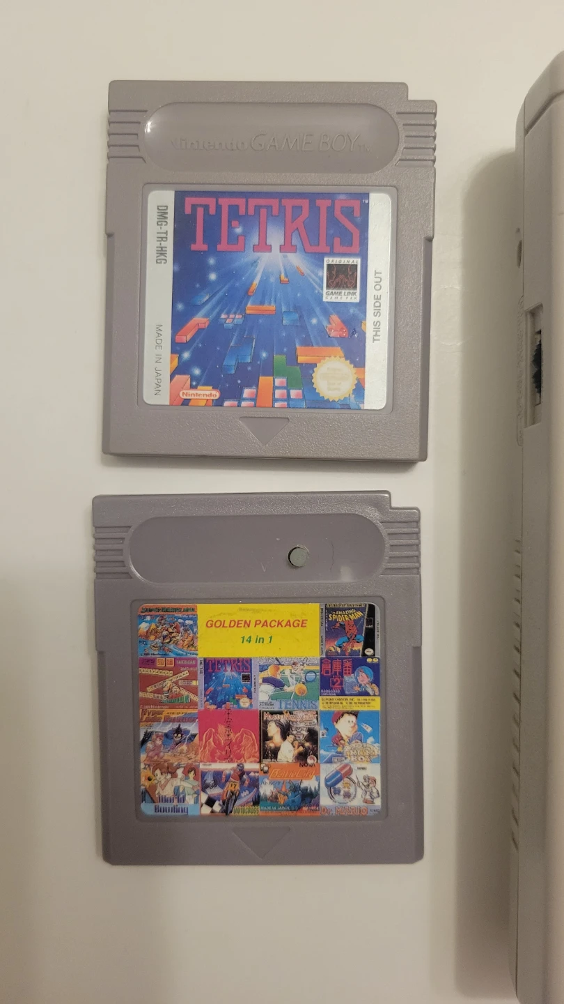 Nintendo Game Boy Classic with Tetris & 14-in-1 Game Cartridges - photo 2