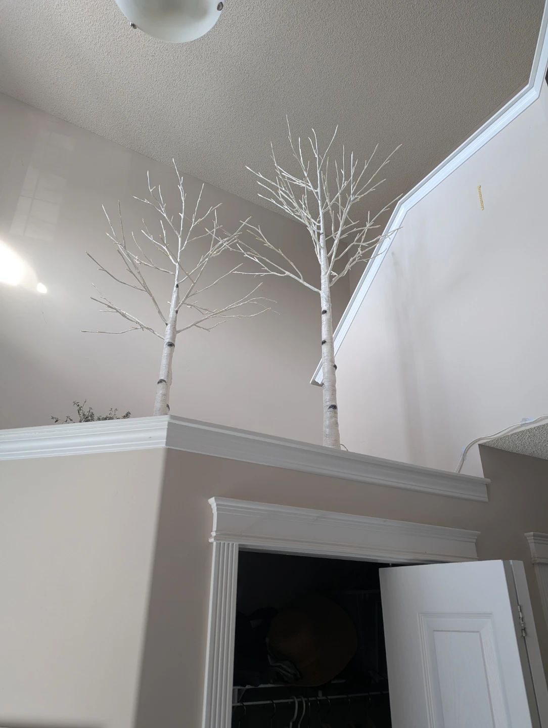 LED twinkling decorative trees - photo 2