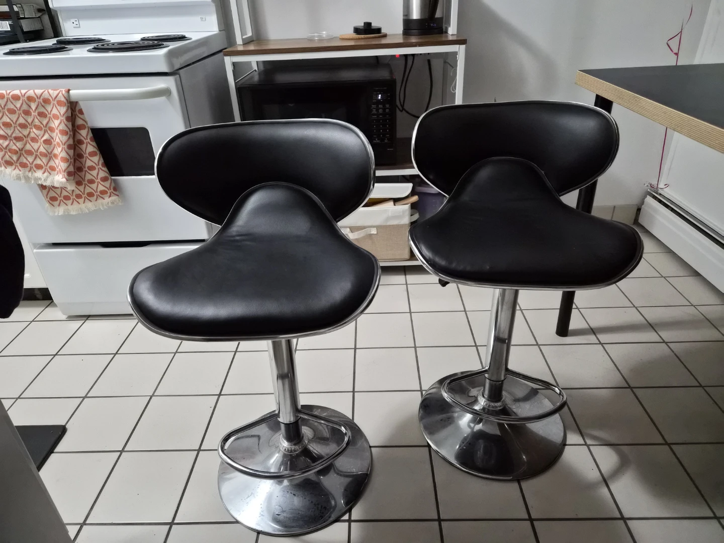 Set of 2 Black Adjustable Bar Stools with Backrests - photo 2