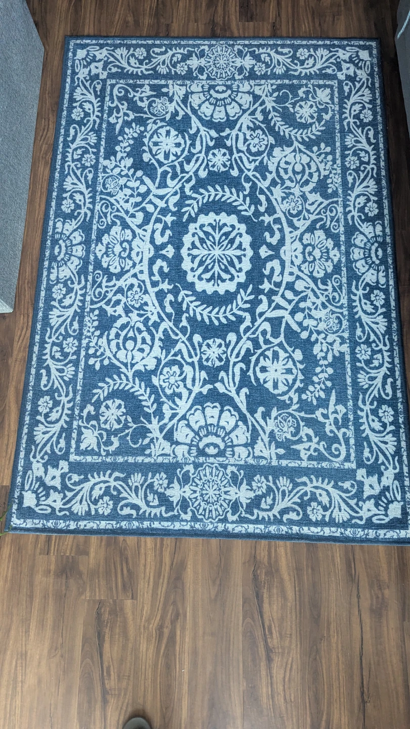 *BIG DISCOUNT* Ruggable Washable Rug 4x6 - Great Condition