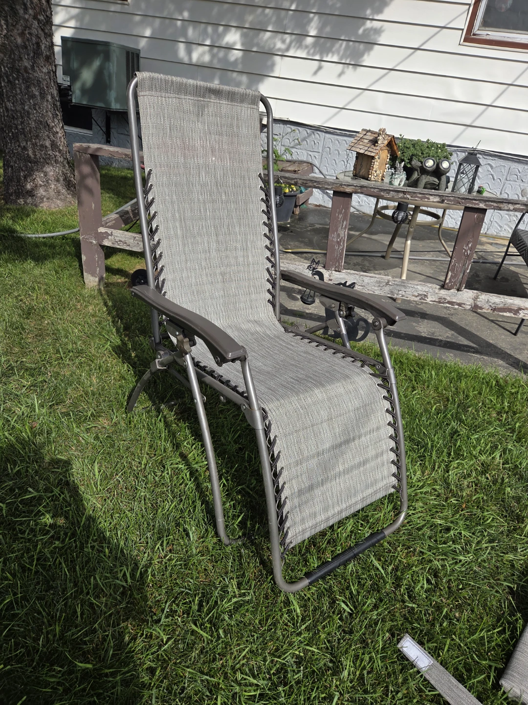 Grey Zero Gravity Chair - photo 2