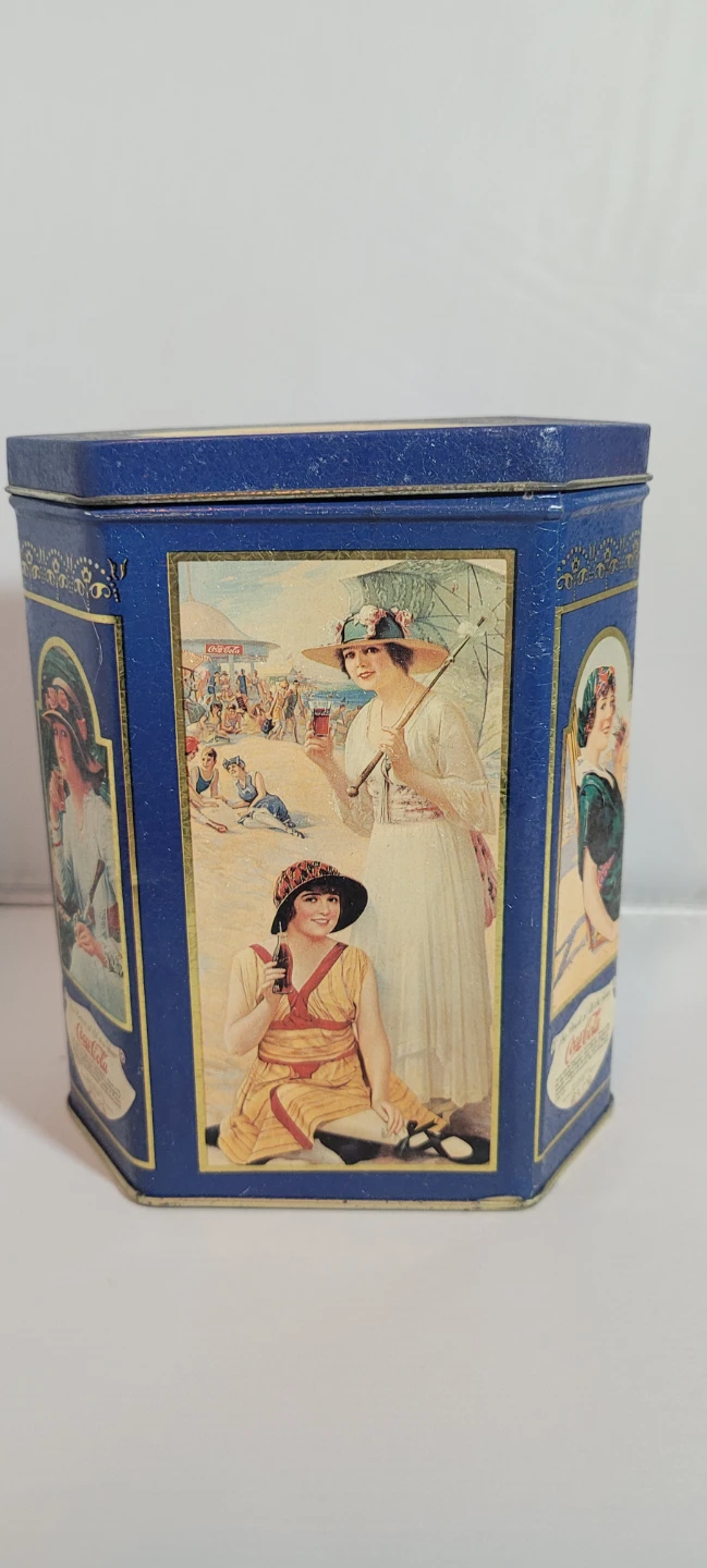Vintage Coca-Cola Decorative Tin - photo 3