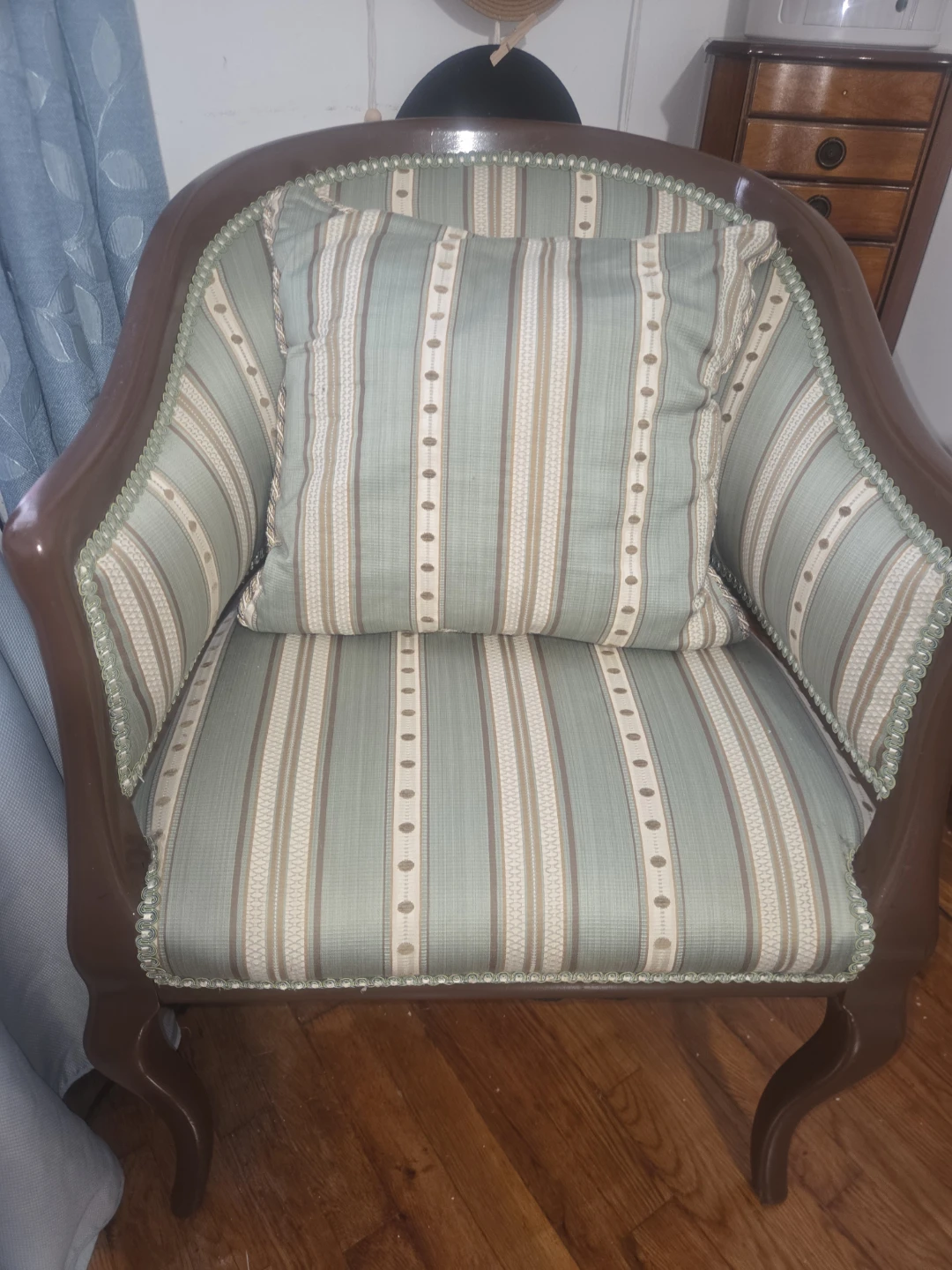 Striped Accent Armchair with Pillow set 2 - photo 2
