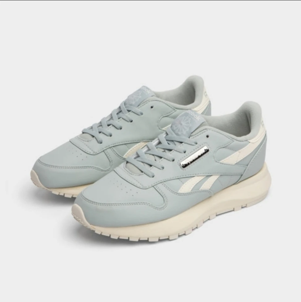 Reebok Classic vegan leather platform sneakers - photo 5
