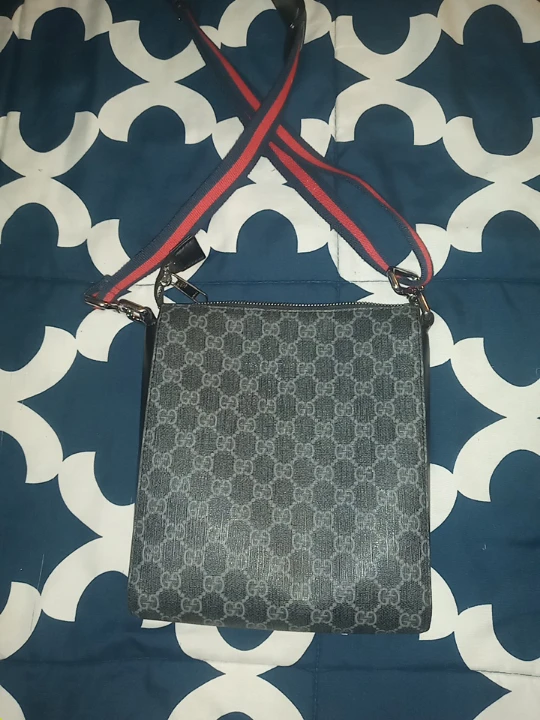 Gucci cross body bag - photo 2