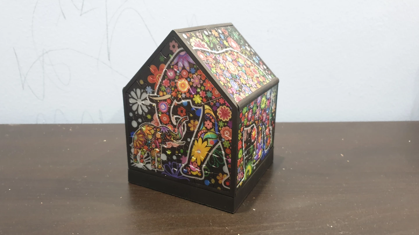 House Shaped Puzzle Lamp with Elephant and Floral Design - photo 5