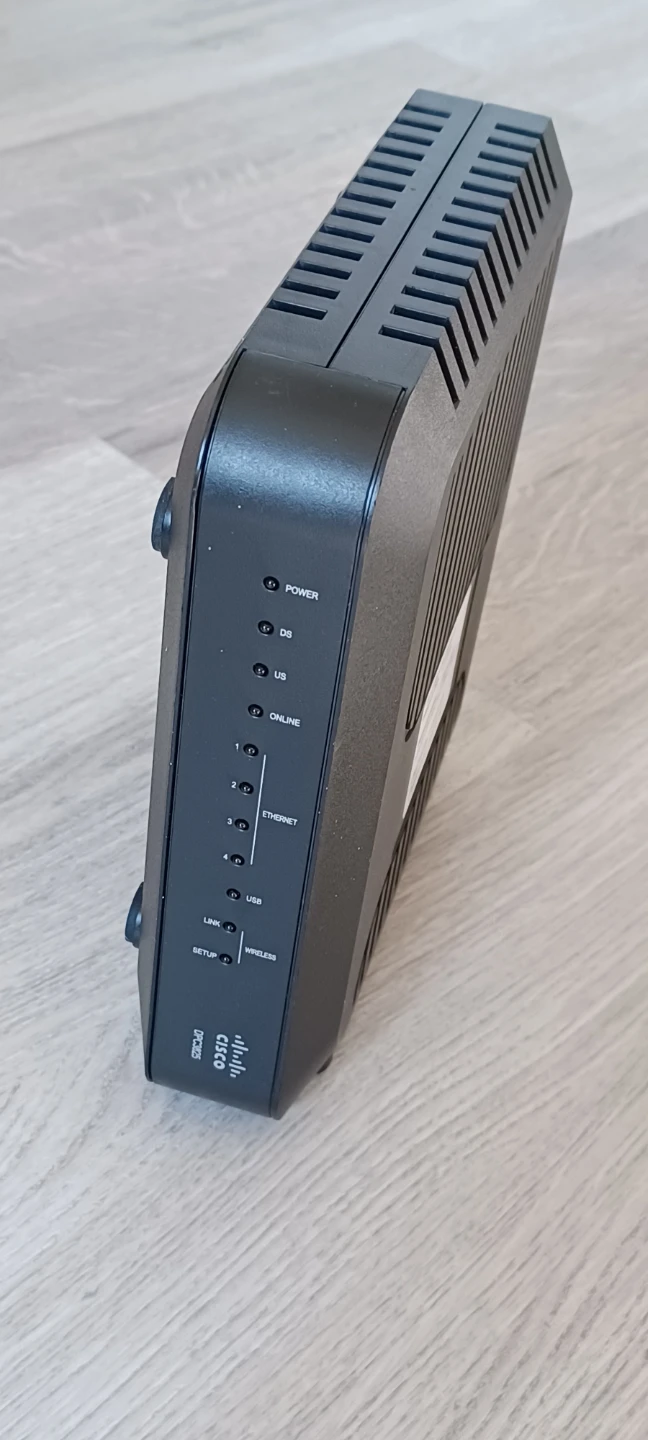 Cisco DPC3825 DOCSIS 3.0 WiFi Cable Modem