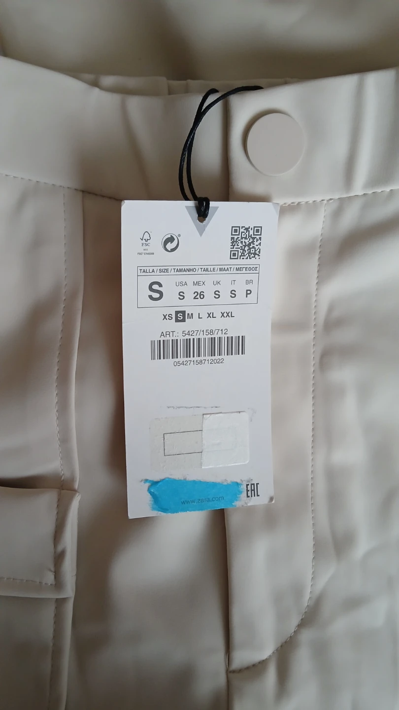 Ladies cream pants for $10.00 - photo 2
