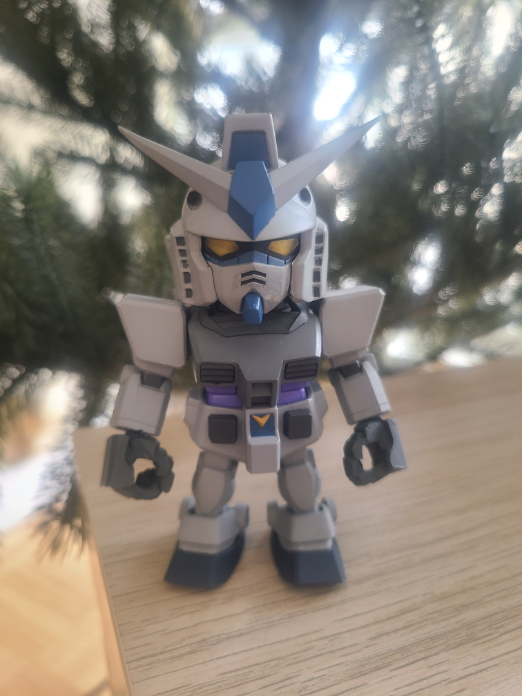 Chibi Gundam Robot Toy
