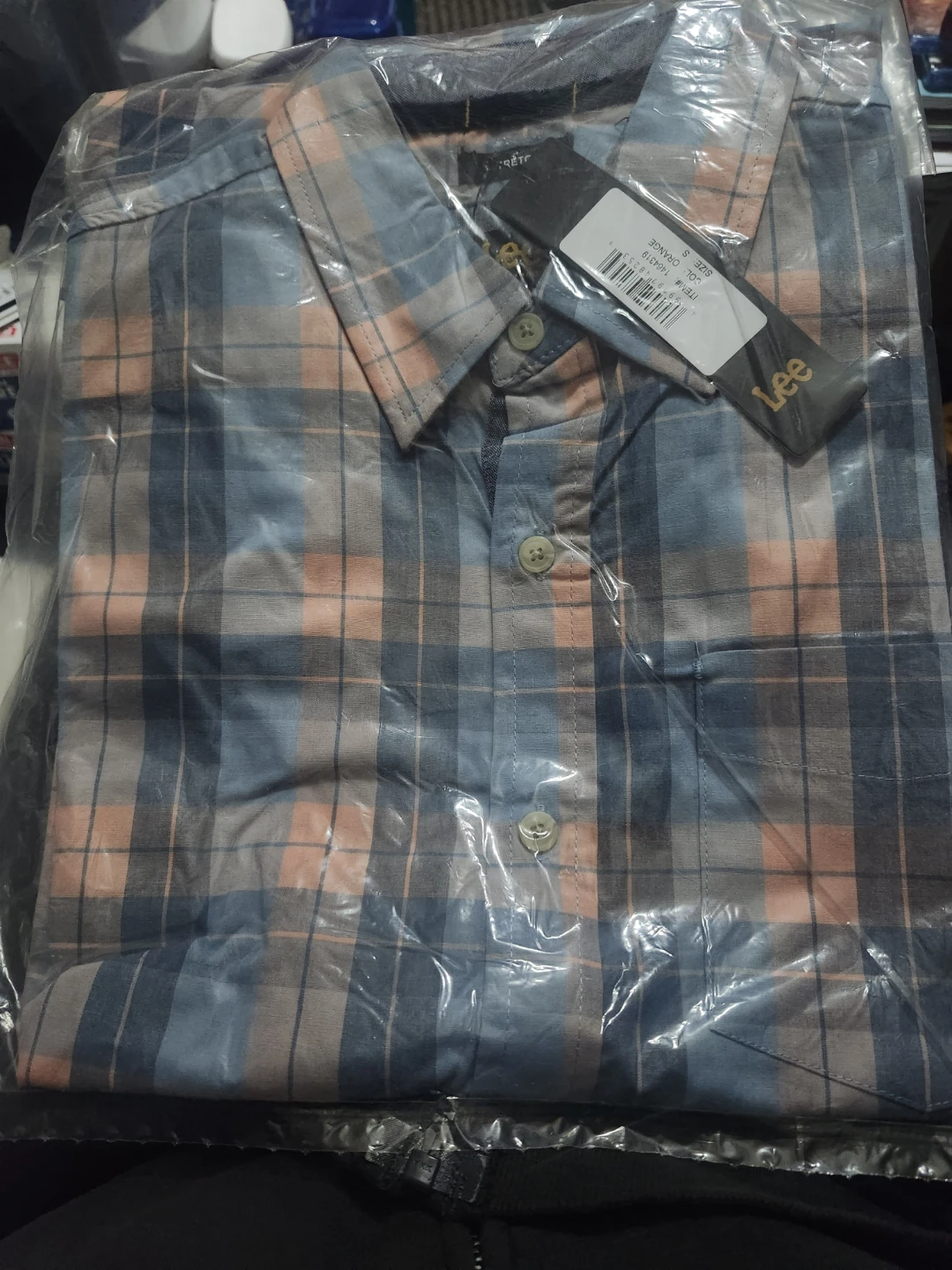 Lee Plaid Button-Down Shirt Size S