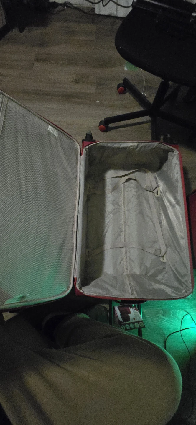 Jetstream 2 Piece Lightweight Spinner Luggage Set - Red - photo 5