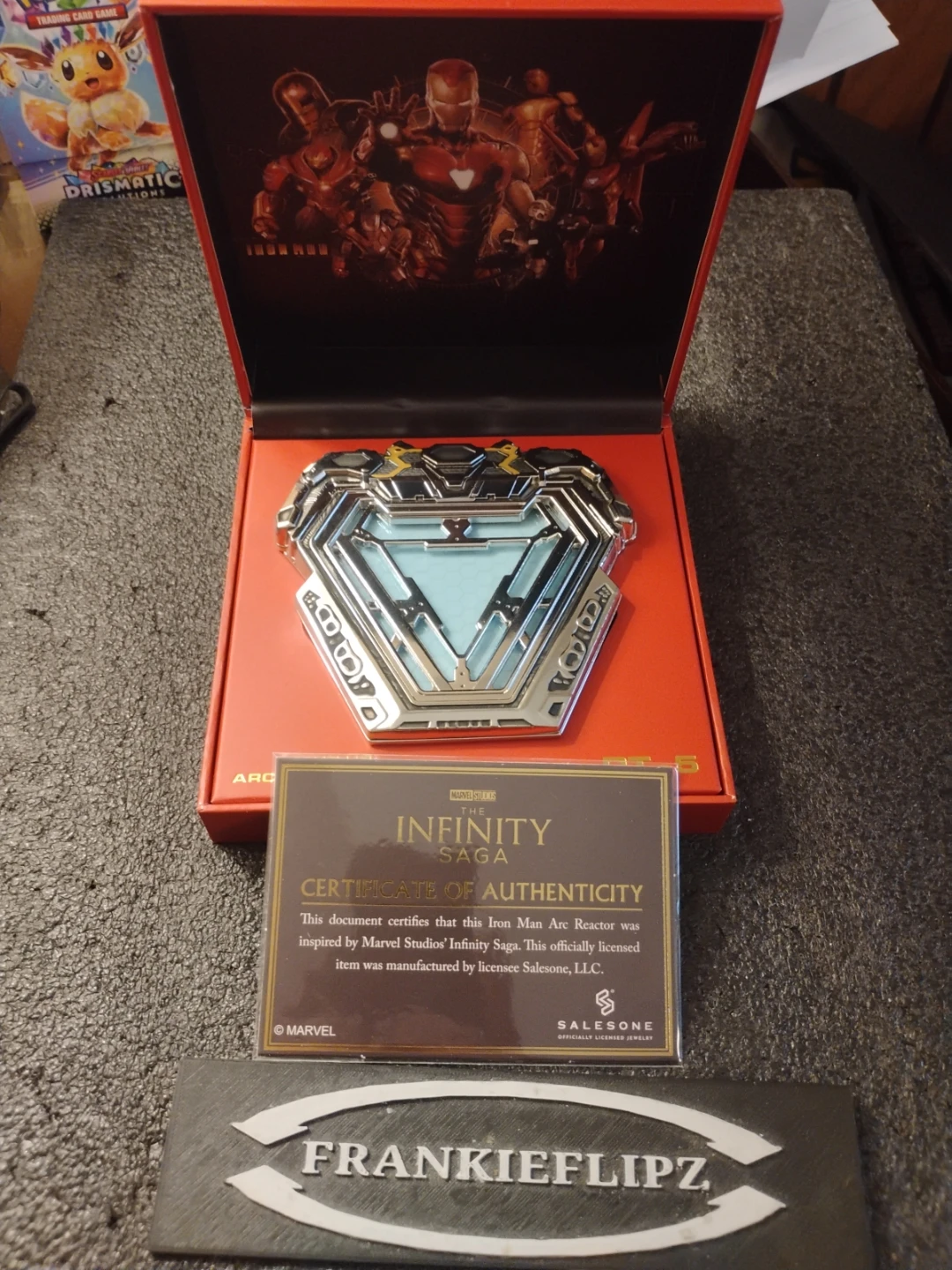 Marvel Infinity Saga Iron Man RT-6 Arc Reactor Collectible Pin - photo 2
