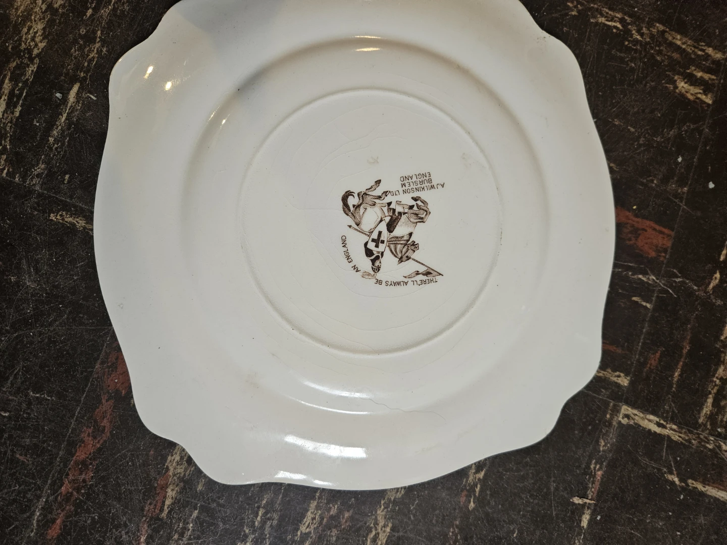 Queen Elizabeth II Coronation Commemorative Plate June 2nd 1953 - photo 3