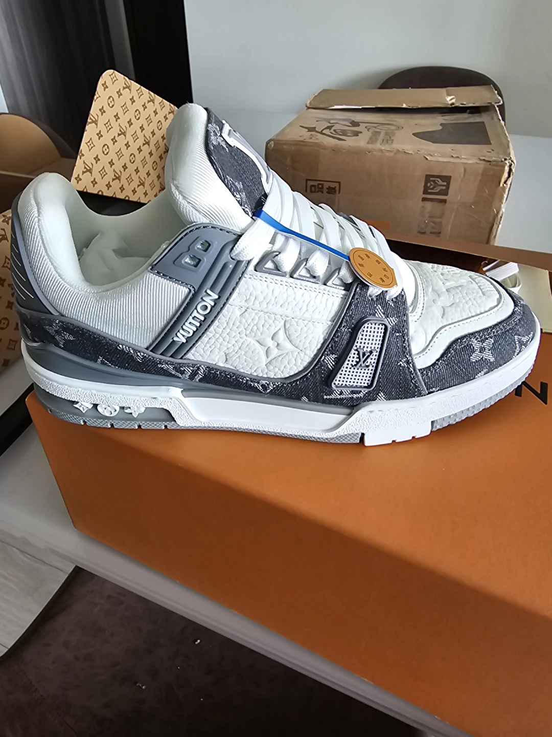 Louis Vuitton Black Sneakers - photo 3