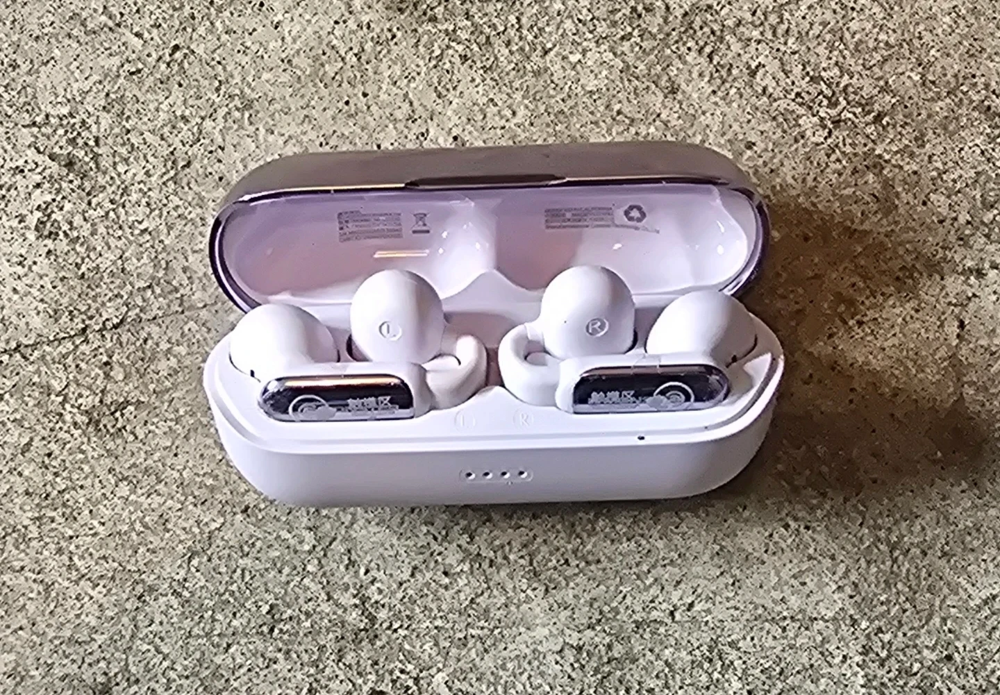 Monster Wireless Earbuds AC601 Purple - photo 2