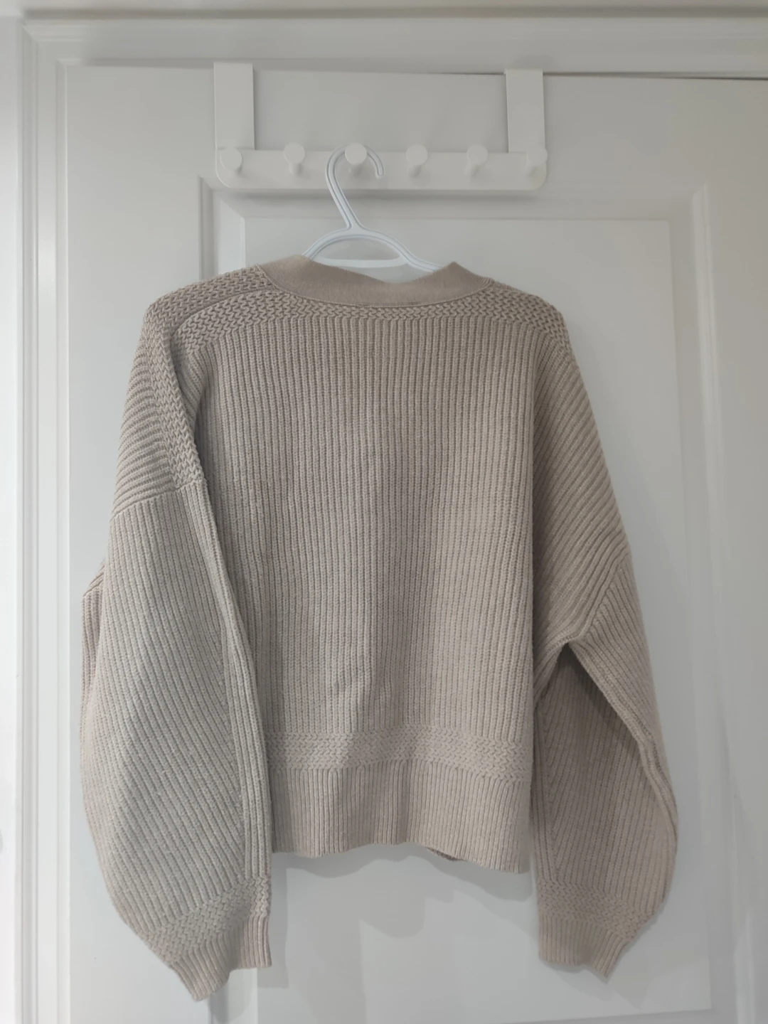 Smokey beige knit cardigan - photo 2