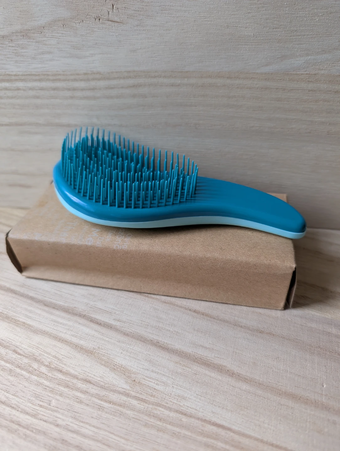 Bnib (new) Detangling Hair Brush, Tangle Tweezer Like Brush