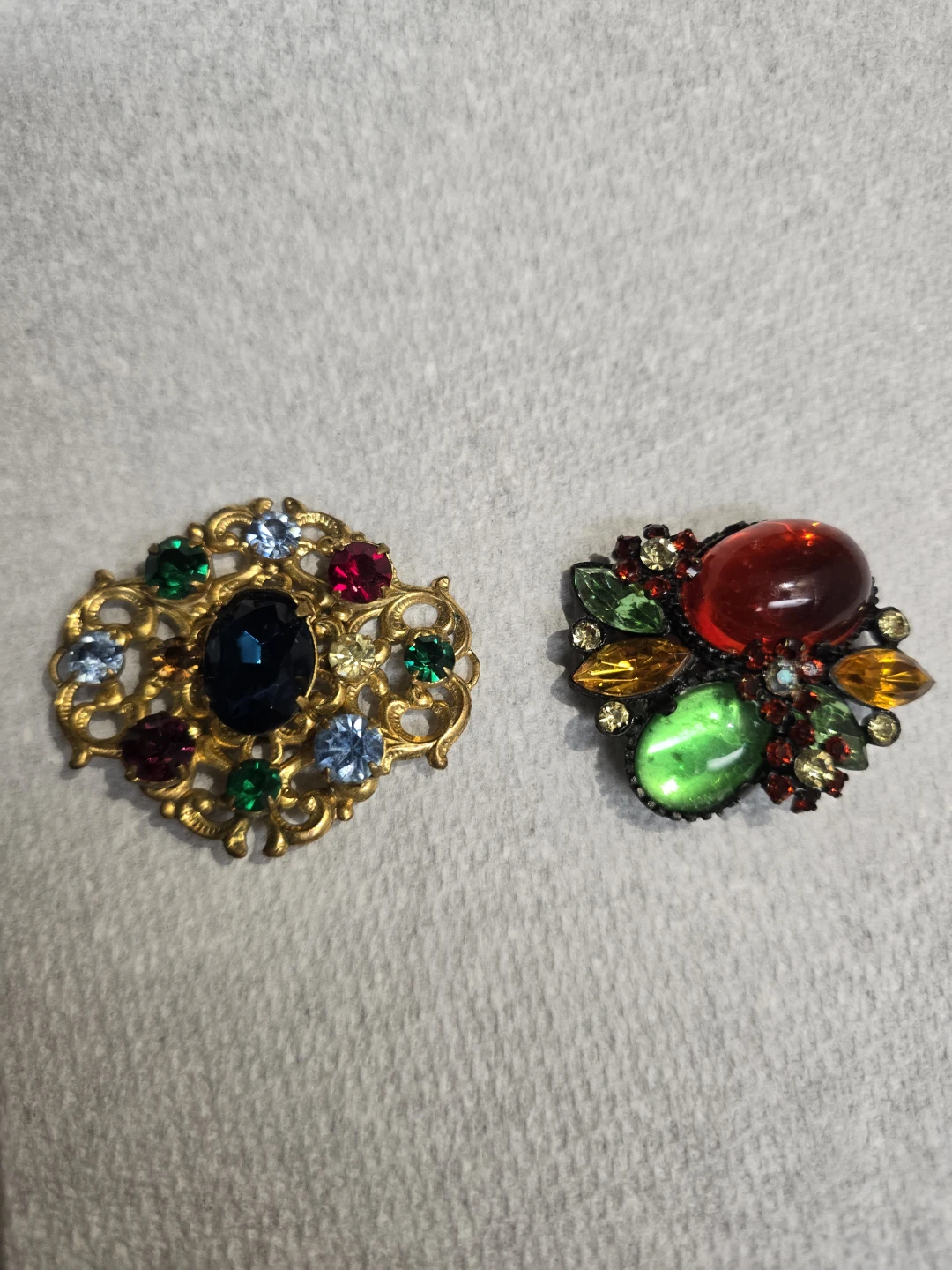 Vintage Brooch Set - Gold Tone with Rhinestones from 1960 th