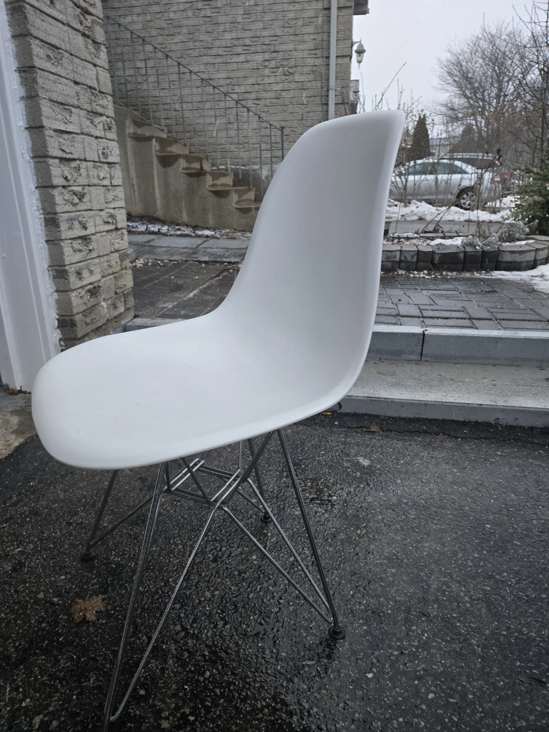 White Eiffel Chair with Metal Legs - photo 2