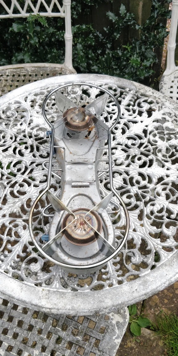 Campingaz Double Burner Camping Stove - photo 4