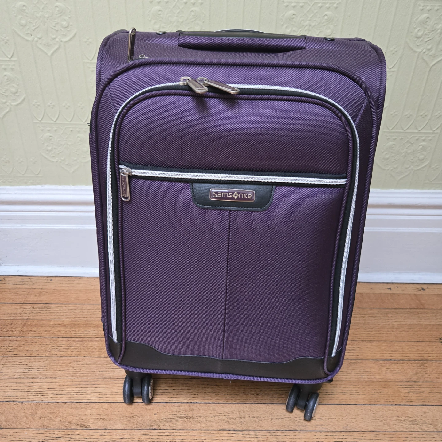 Samsonite Purple Spinner Luggage