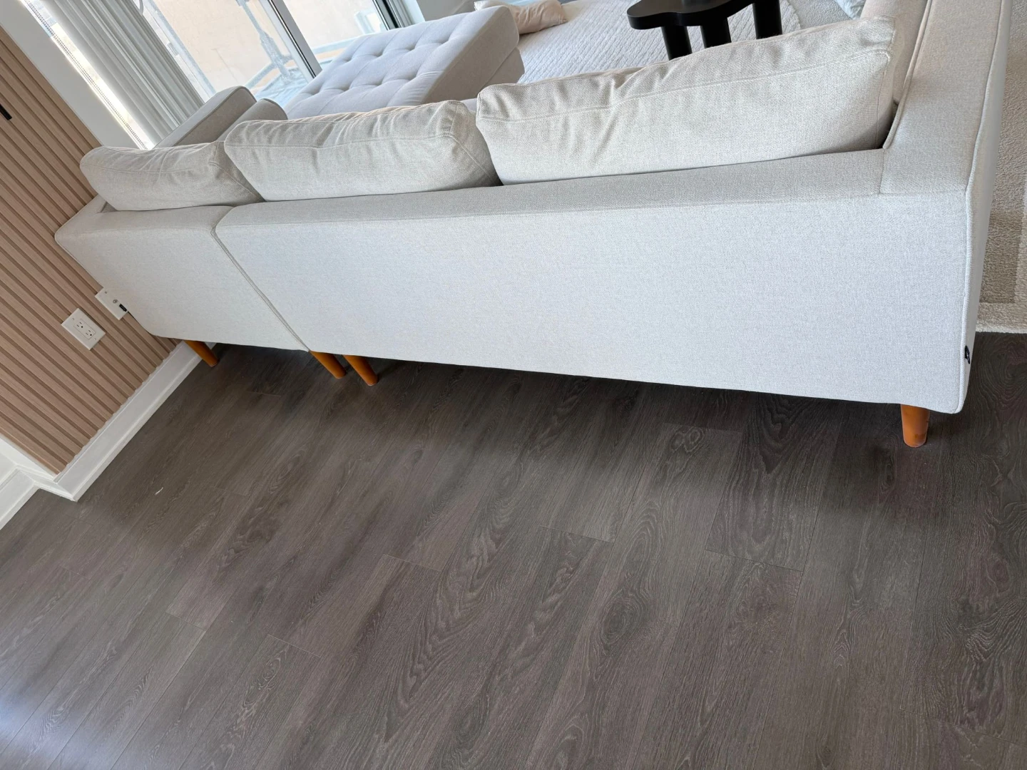 Sectional Sofa with Chaise - photo 5