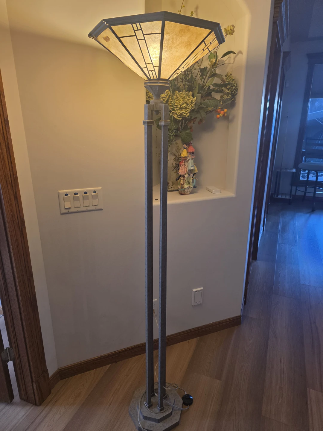 Tiffany Style Floor Lamp - photo 2