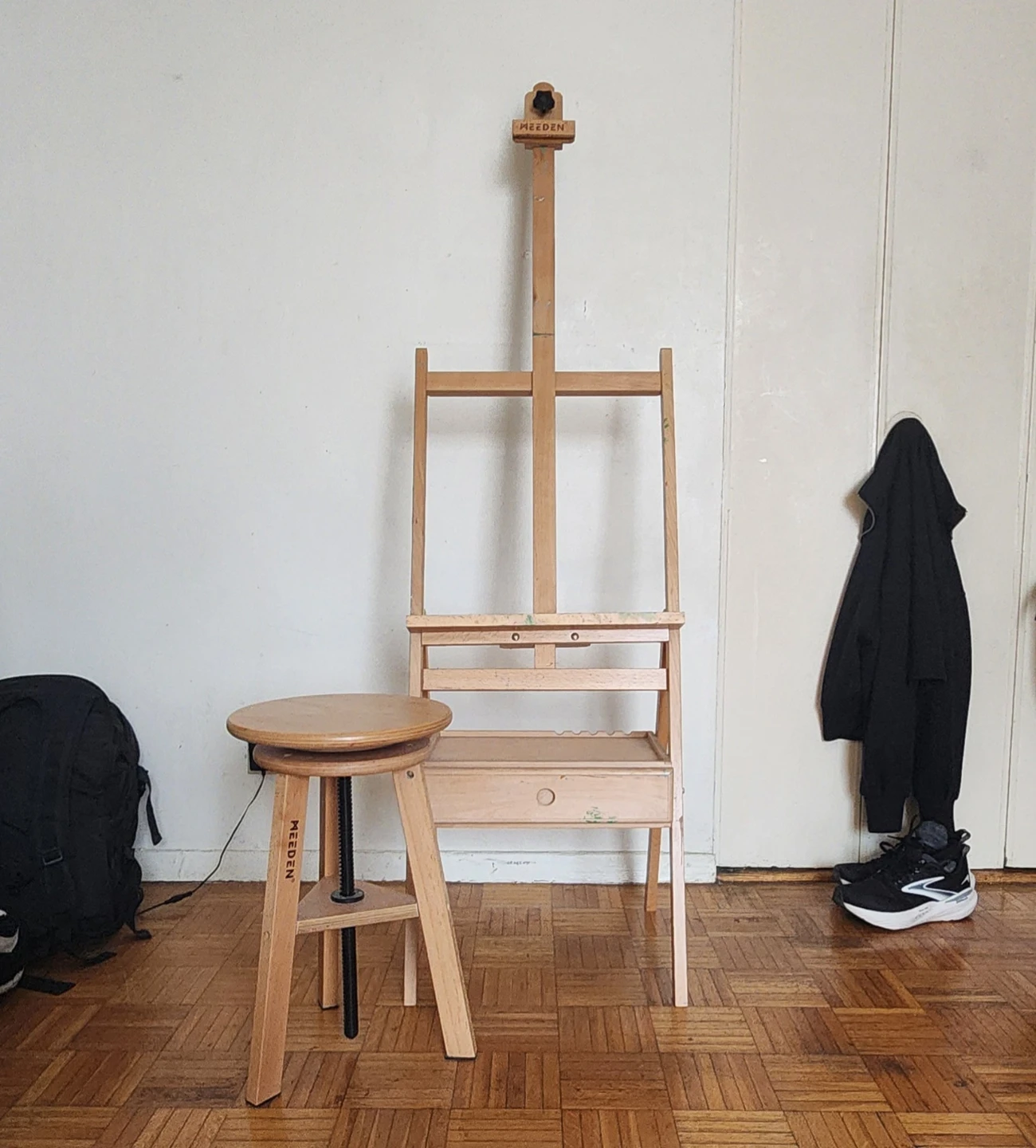 MEEDEN Wooden Artist Stool
