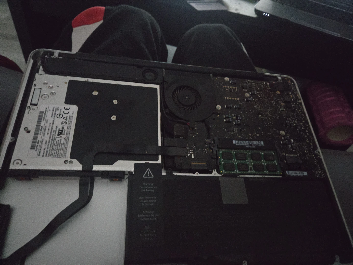 MacBook Pro Laptop - photo 4