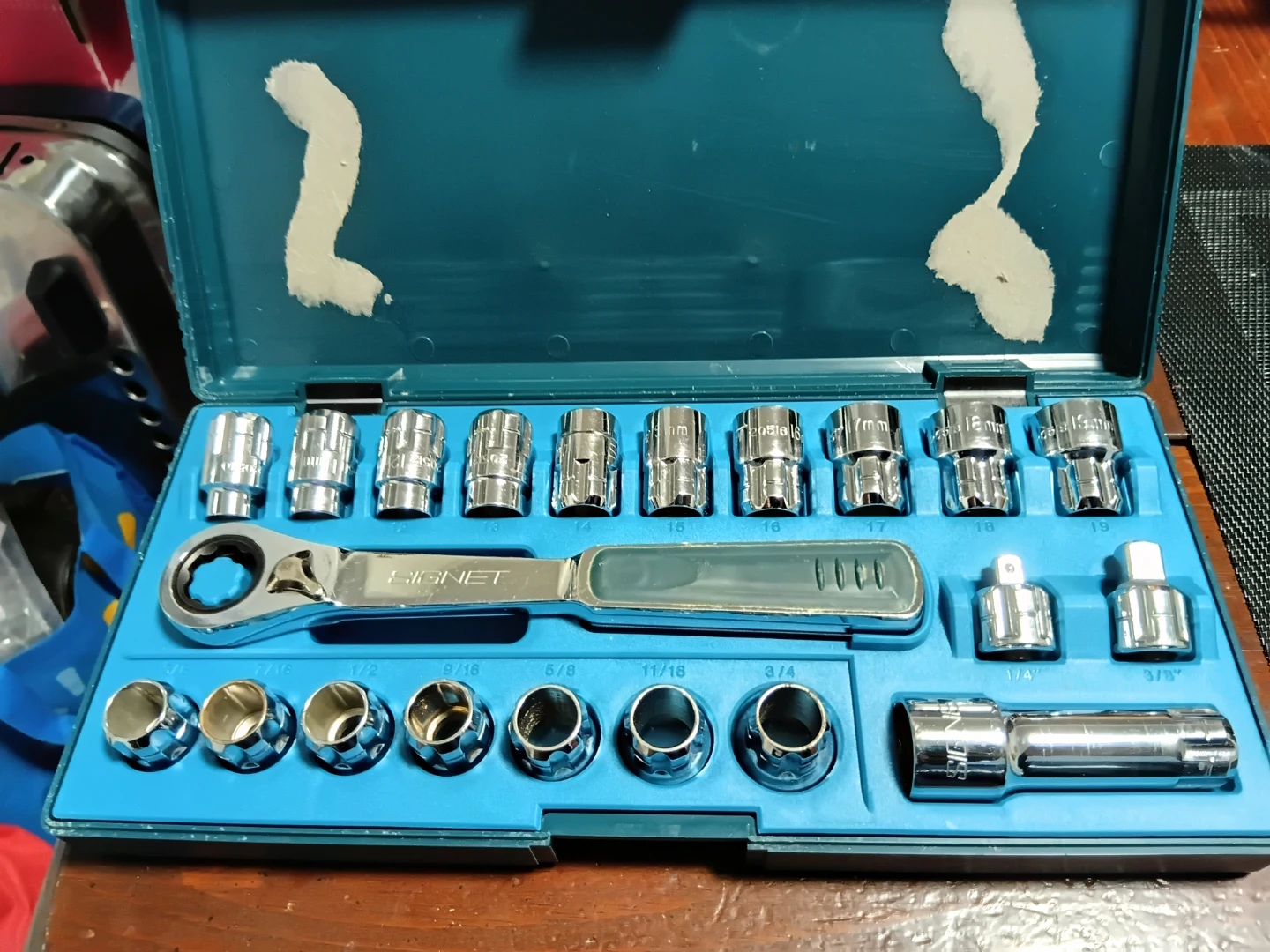 Signet Ratchet Socket Wrench Set