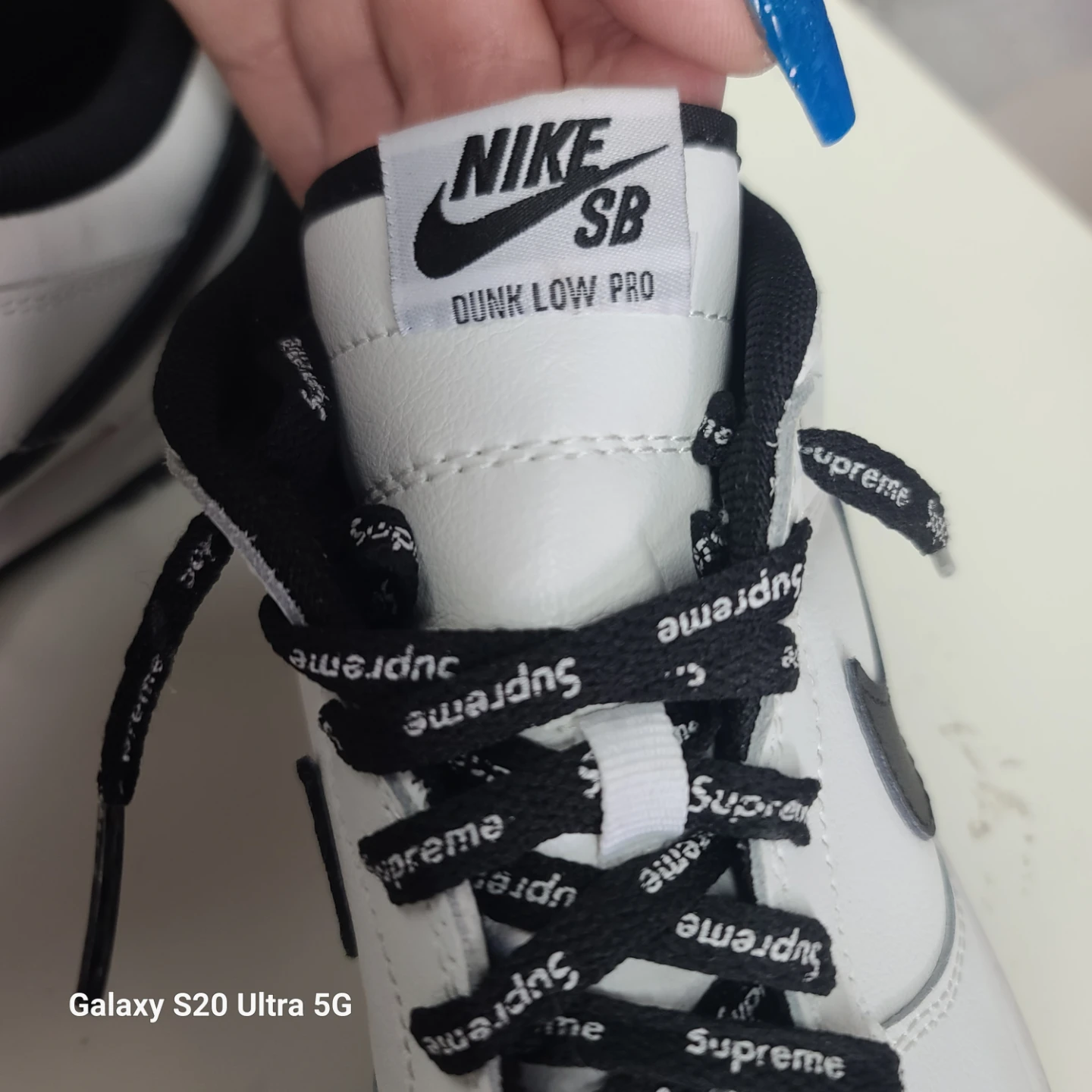 Nike SB Dunk Low Pro Supreme White Black Sneakers - photo 4