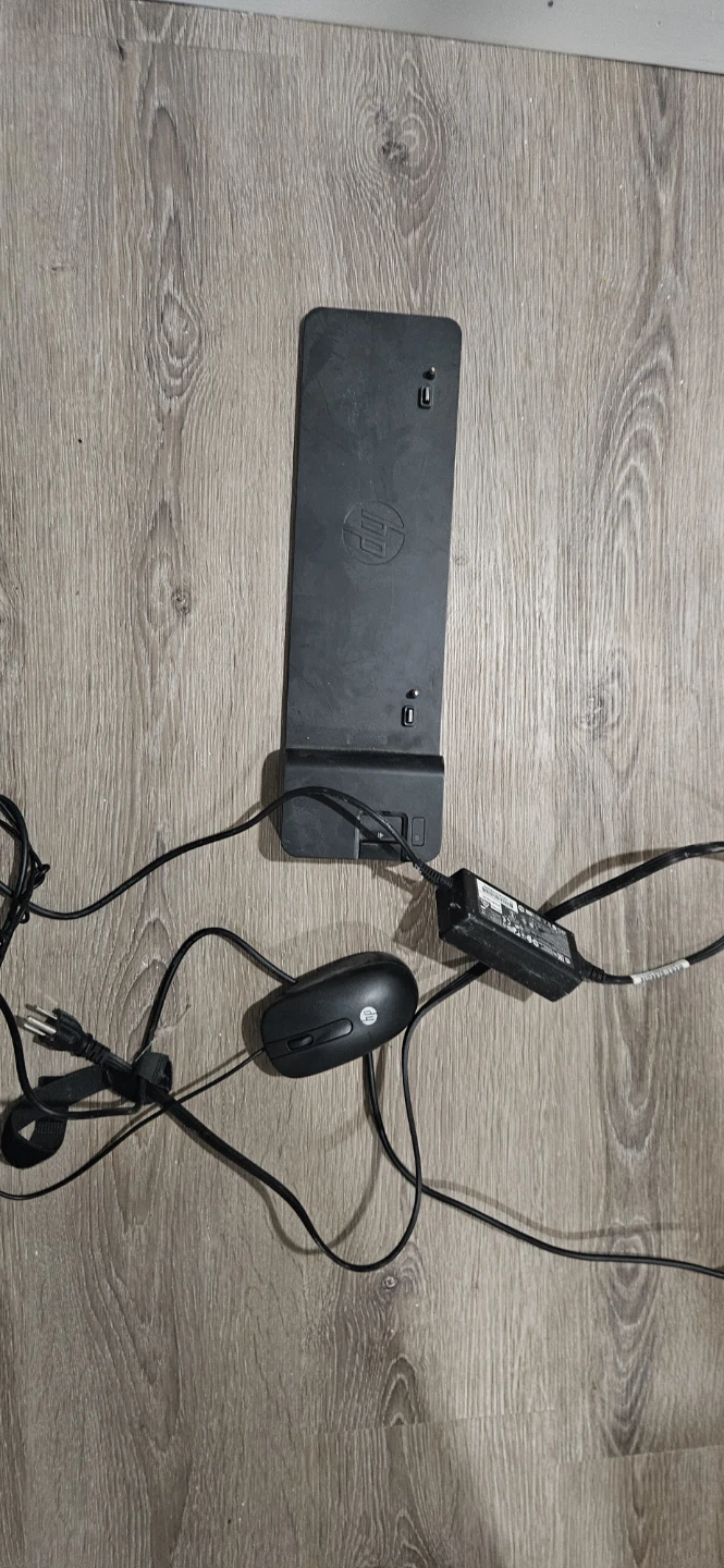 HP Docking Station with Mouse and Power Adapter - photo 2