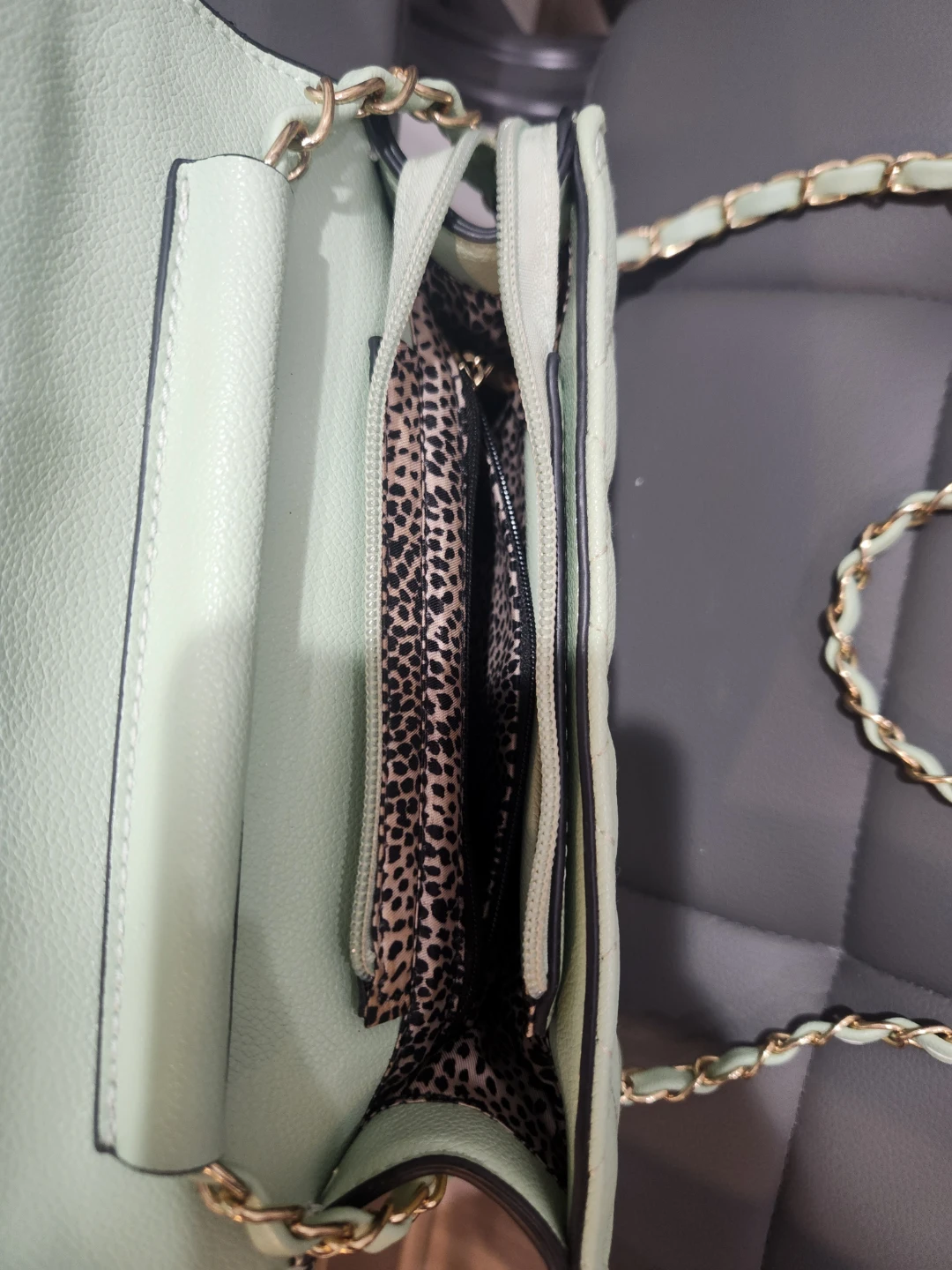 Light Green Quilted Crossbody Handbag - photo 4