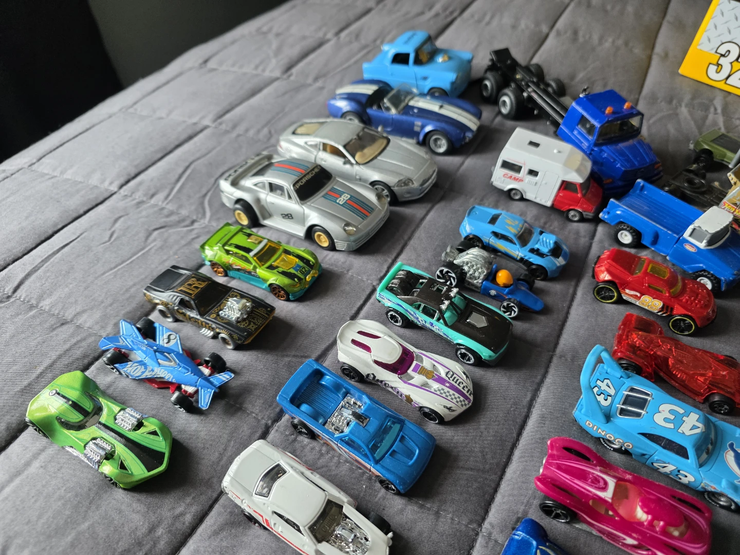 Hot wheels lot car toys ($10 for everything) - photo 4