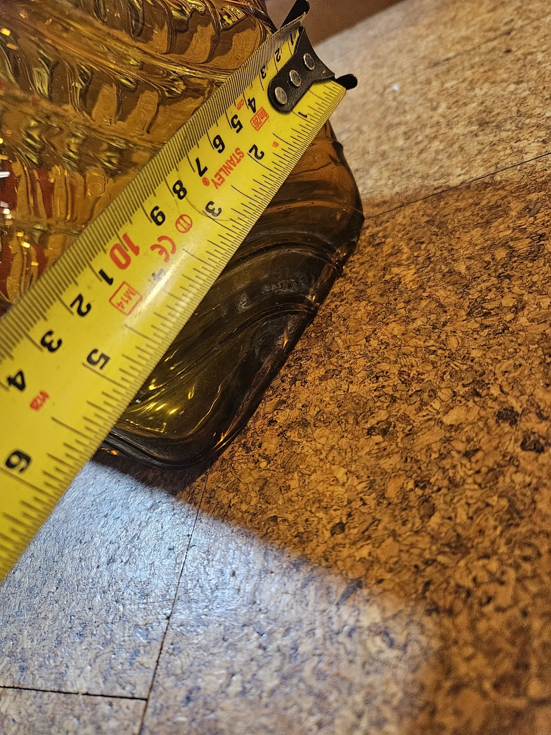 Amber Swirl Glass Vase - photo 5