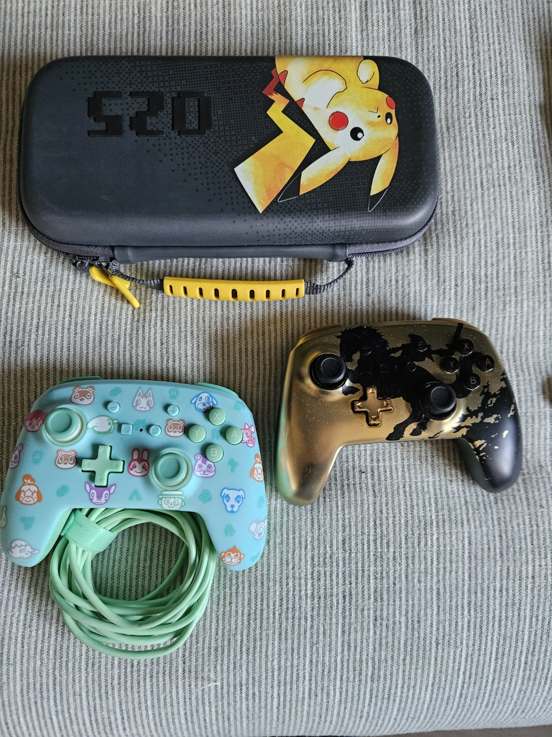 Nintendo Switch Animal Crossing Edition Bundle - photo 4