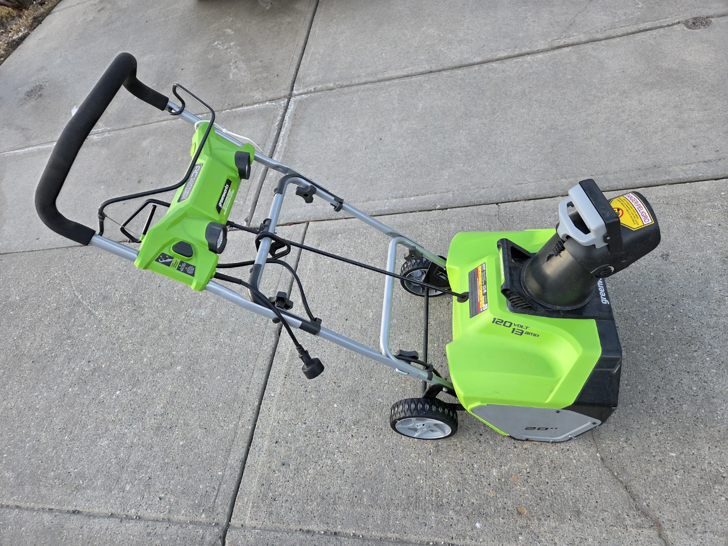 Greenworks 20-inch Corded Electric Snow Blower - photo 3