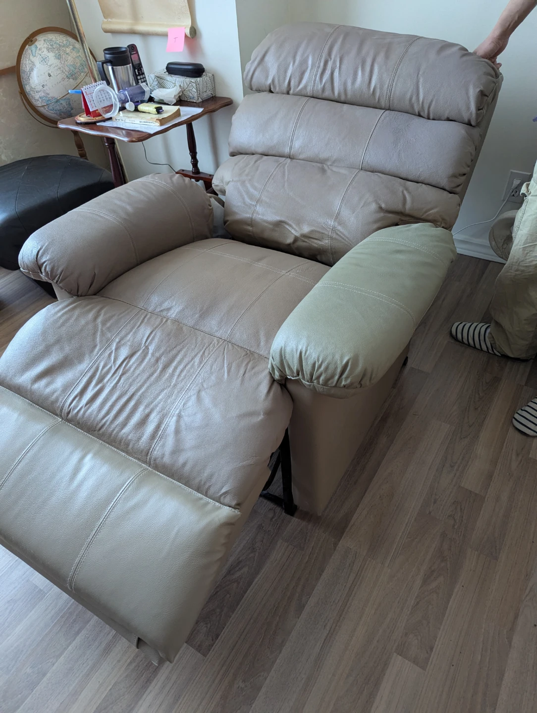 Comfortable Recliner Chair - photo 2