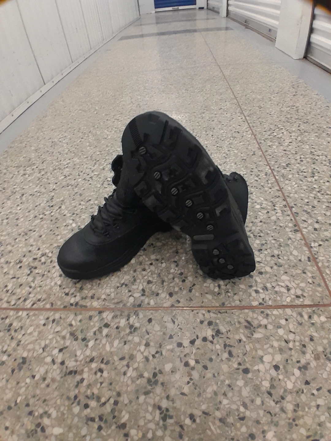 Timberland Black Hiking Boots Men's Size 10