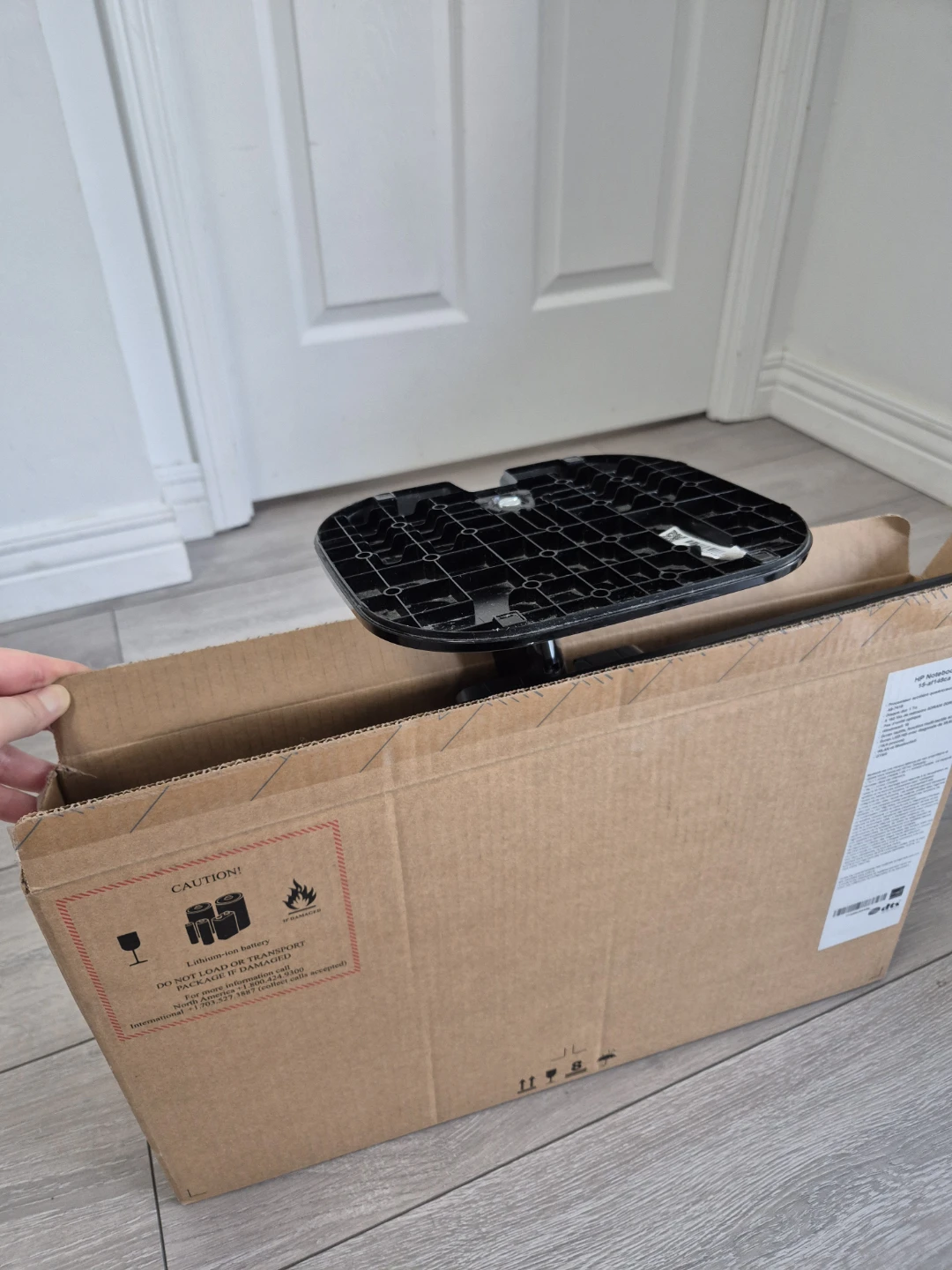 20 inch - LG IPS LED Monitor with Power Cable - photo 4