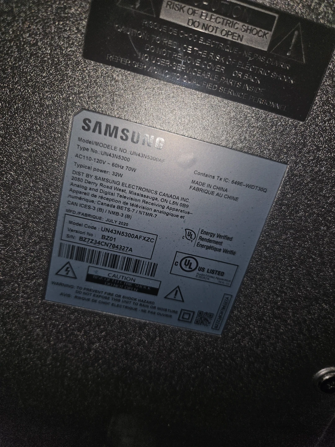 Samsung TV & Remote Control - photo 3