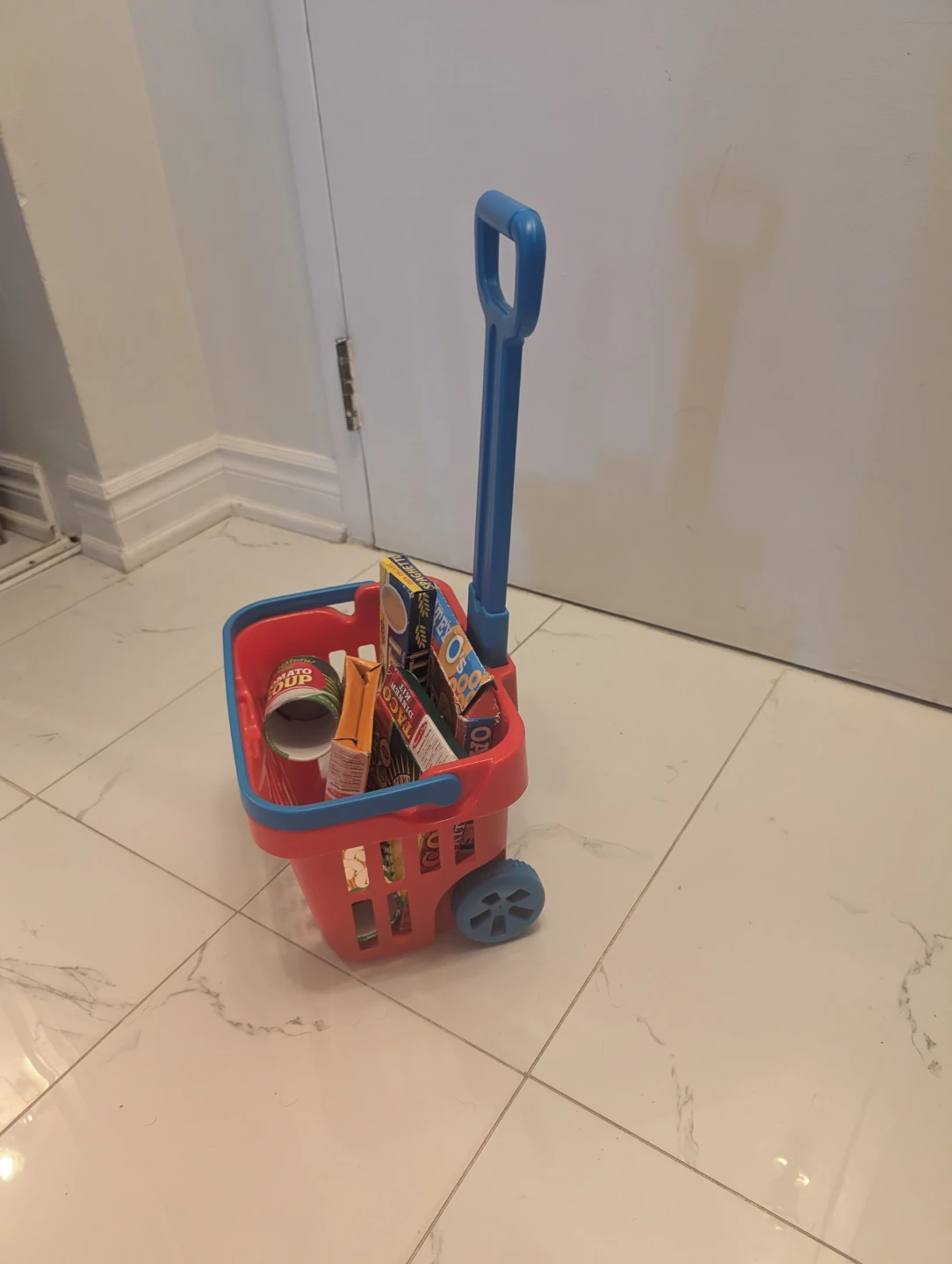 Toy Shopping Cart with Play Food - photo 2