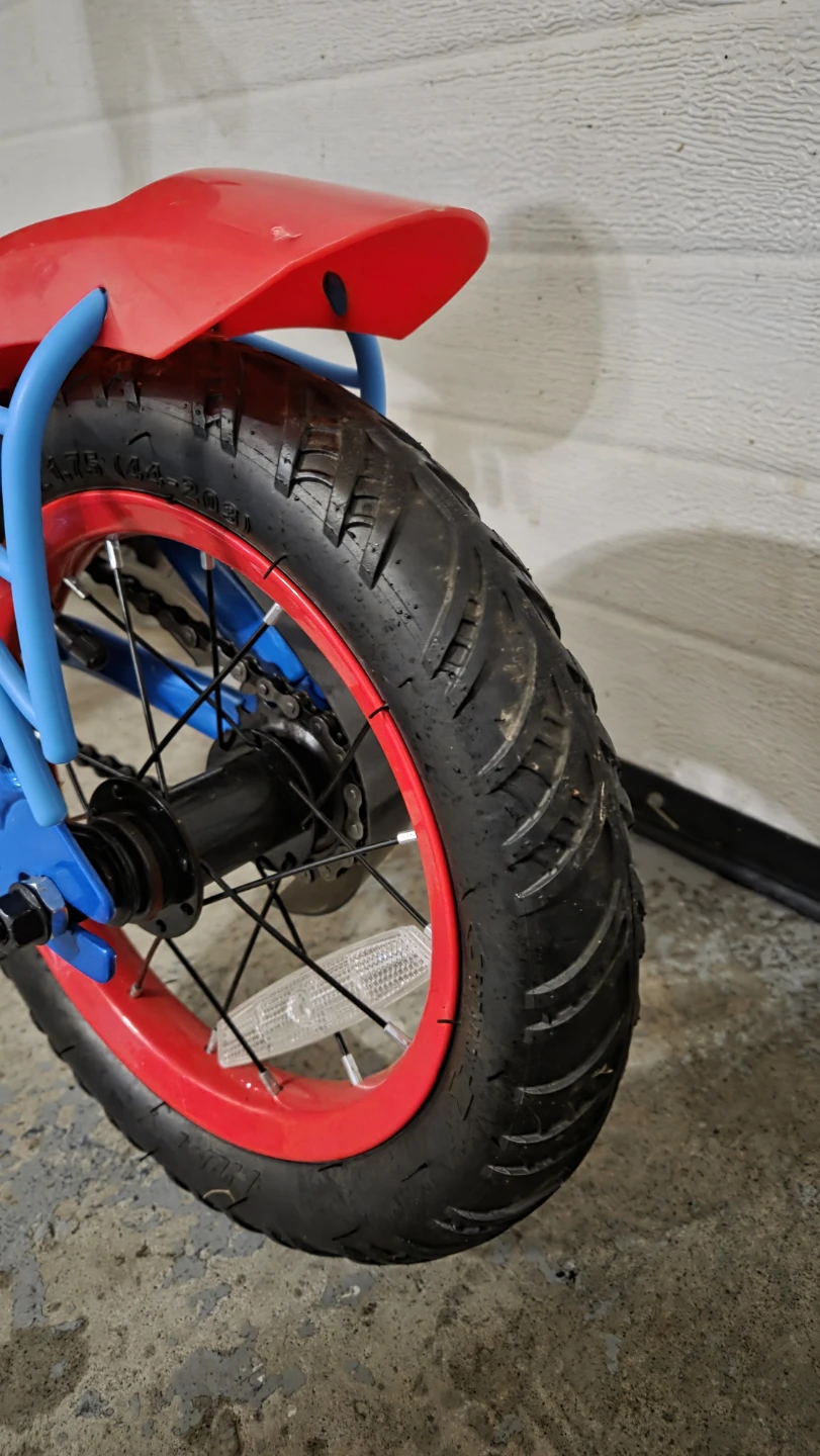 12" Kids Bicycle Spiderman design - photo 3